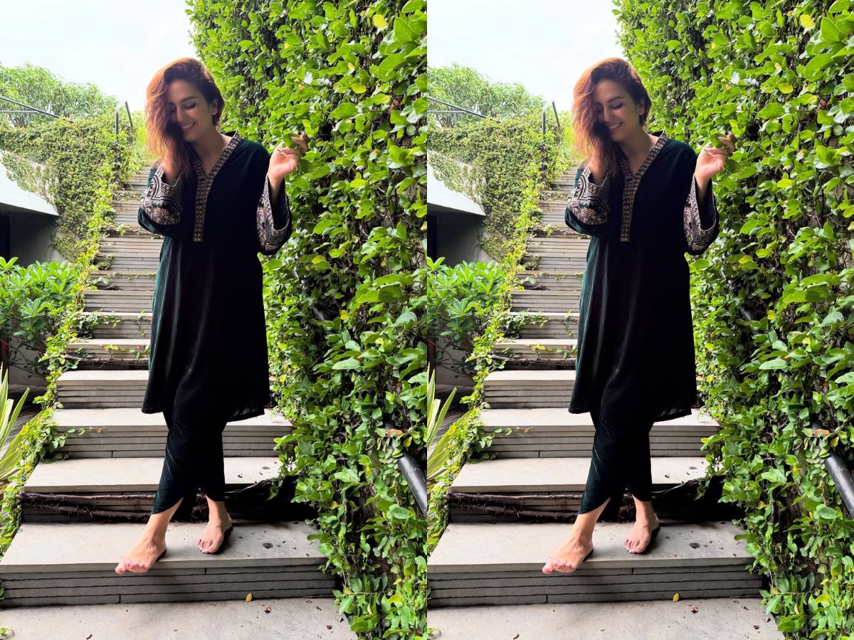 Minimalist Velvet Kurta Set