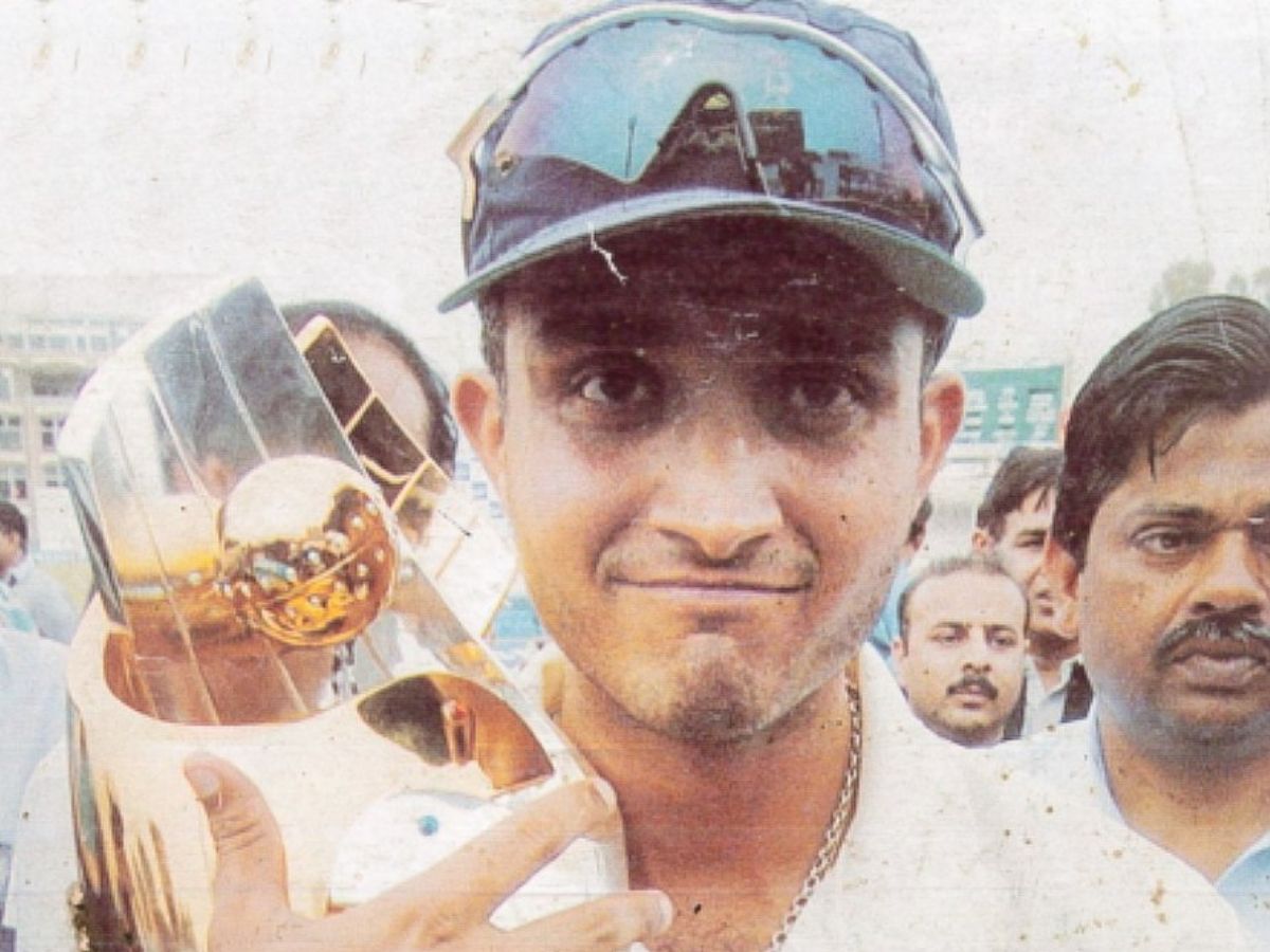 60 vs Pakistan – 2004 ODI (Karachi)