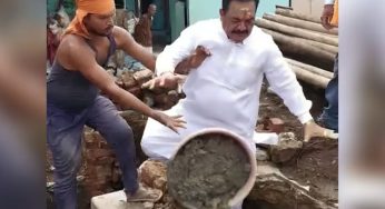 Caught On Cam! ‘Photo Thik Nahi Aaya’: Doctor Falls In 6 Feet Pit While Posing