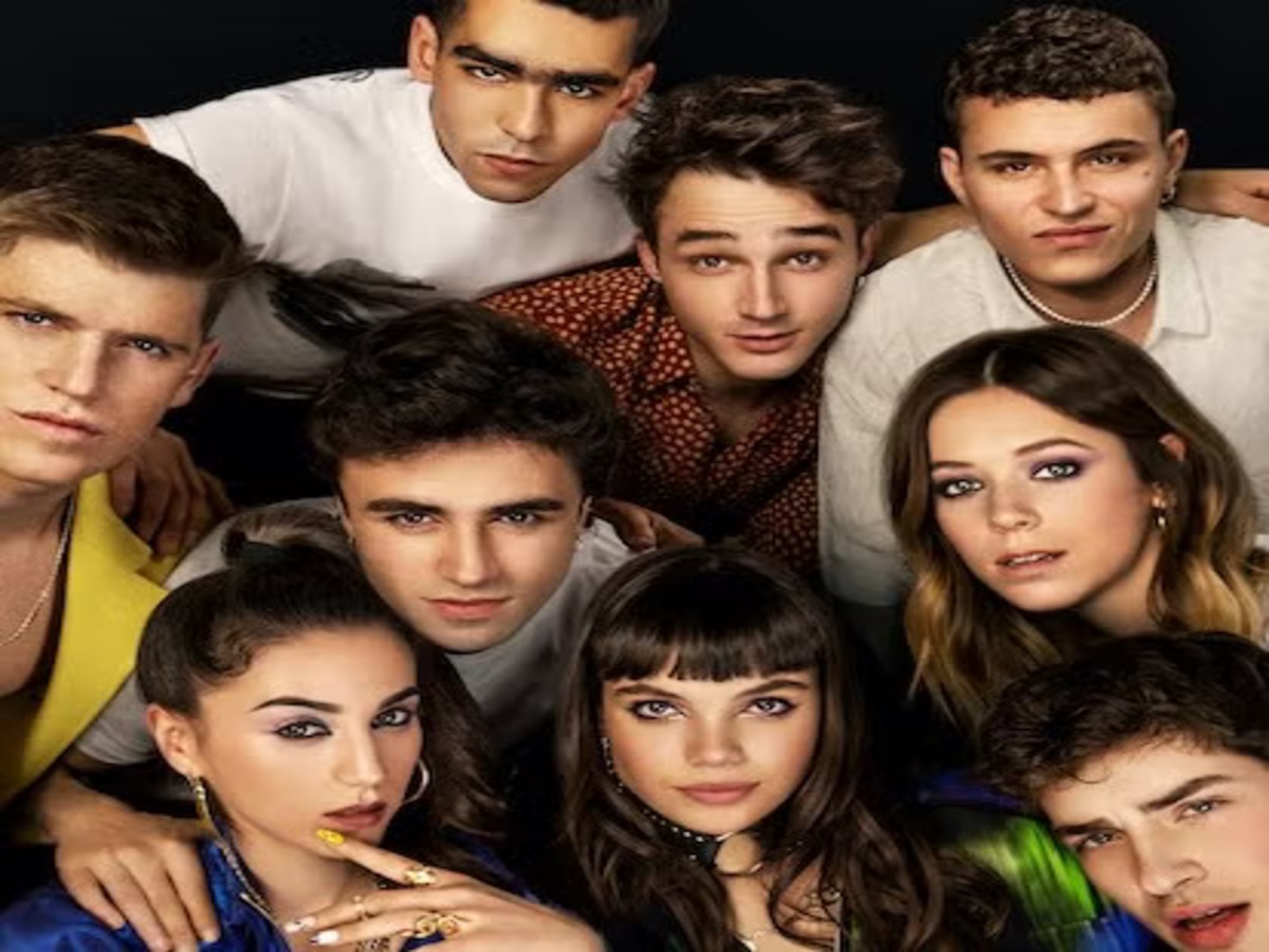 Teenagers navigate class struggles and queer identities in the suspenseful series Elite on Netflix.