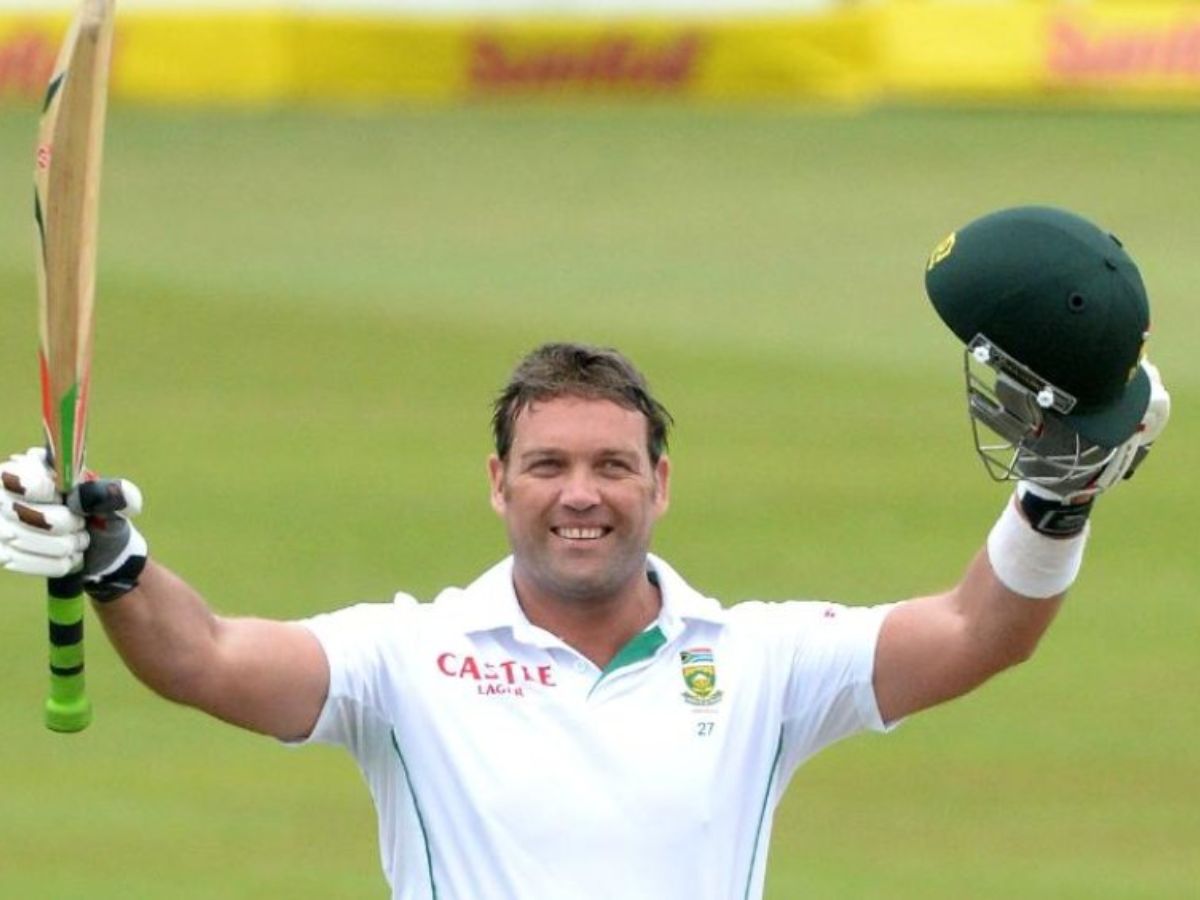 Most Runs By a Wicket keeper Batter In A Series in England