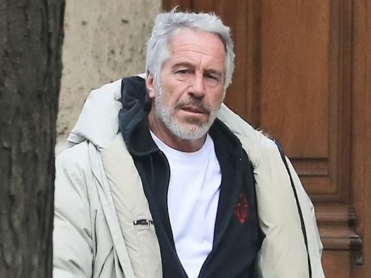 Royals, Presidents, and Flight Logs