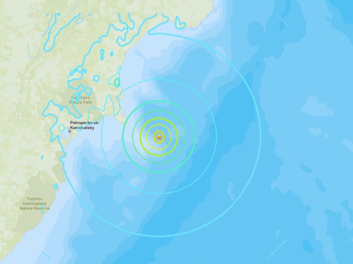 A strong 7.4 magnitude earthquake struck off the eastern coast of Russia’s Kamchatka Peninsula on Sunday, prompting initial tsunami warnings that were later withdrawn. (Image courtesy: USGS)