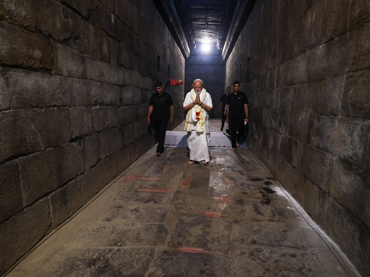 Prime Minister Narendra Modi Offers Prayers At Gangaikonda Cholapuram Temple