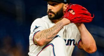 Tanner Scott Pulled Mid-Game With Arm Issue, Evaluation Underway