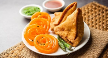 Union Health Ministry Refutes The Claims Of Issuing Warning Labels On Samosas Or Jalebis, Calls It Misleading