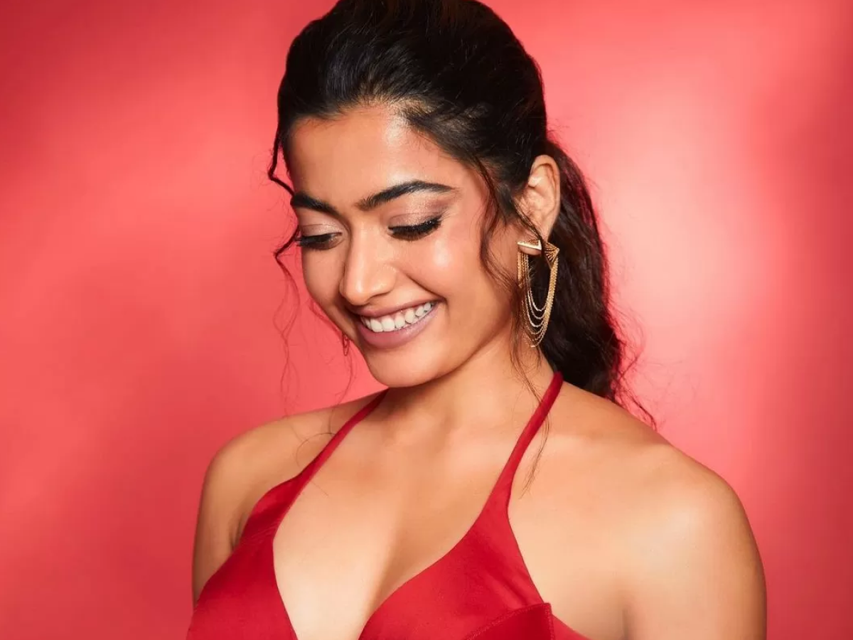 Rashmika turns heads in bold red outfit