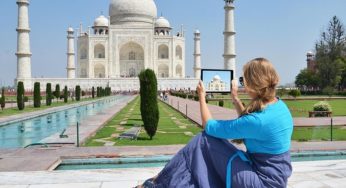 The Real India? Polish Travel Vloggers Showcase Trash and Filth Near Taj Mahal, Spark Online Debate