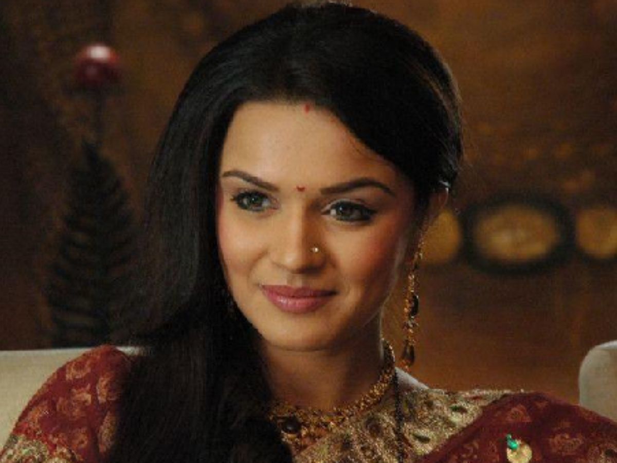 Debut In TV Industry