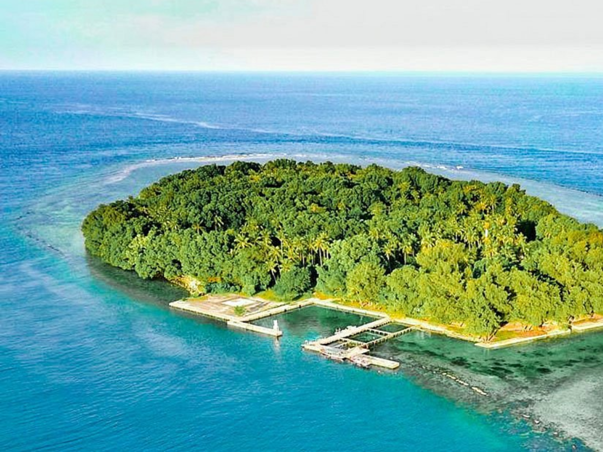 Philippines – 7,641 islands