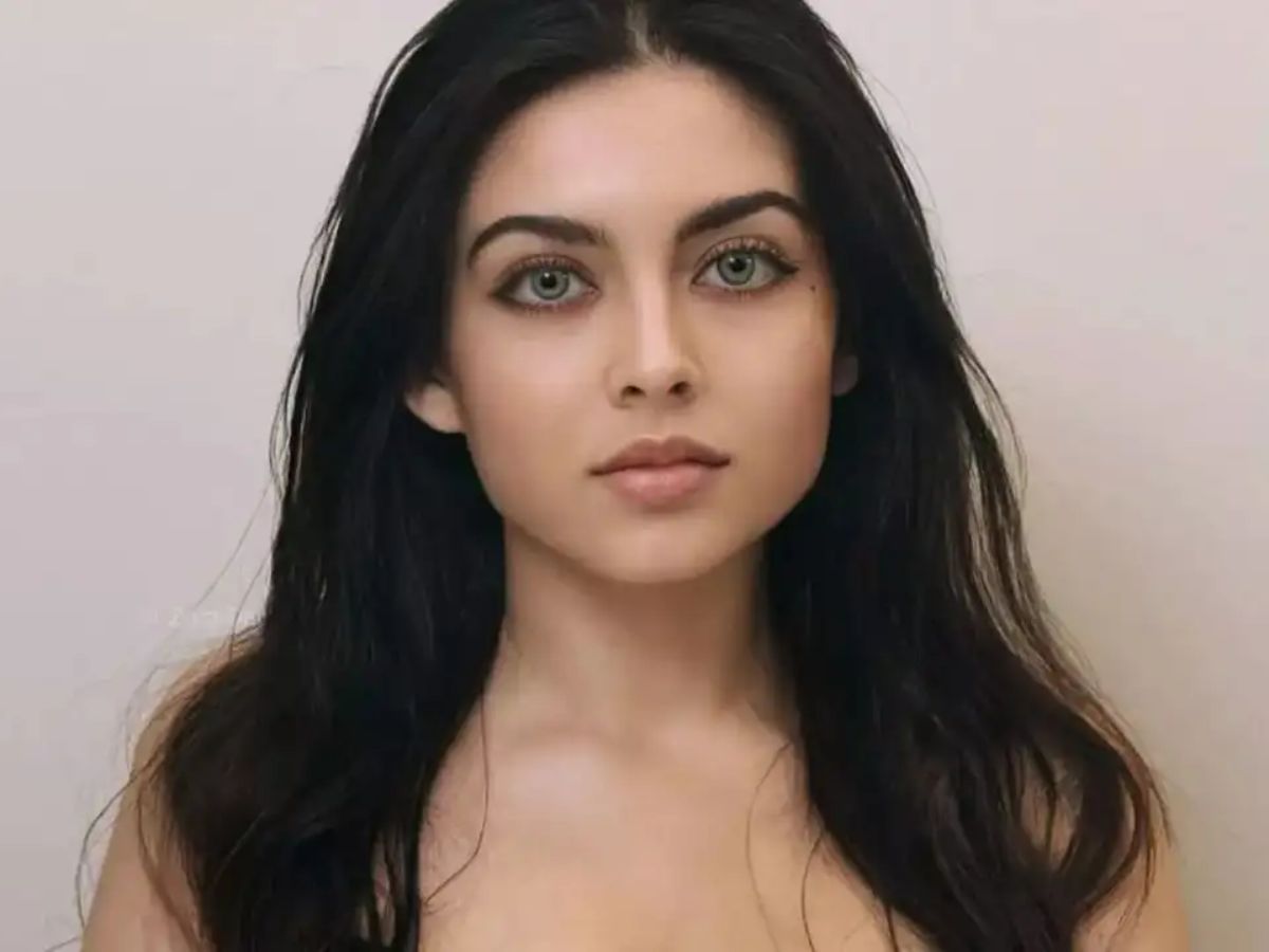 Facing Trolls and Judgments