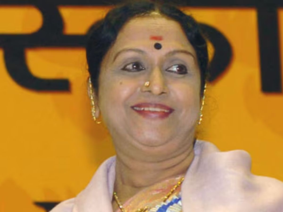 Puthiya Paravai (1964)