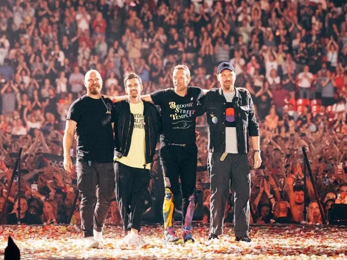 Coldplay – "Music of the Spheres" Tour