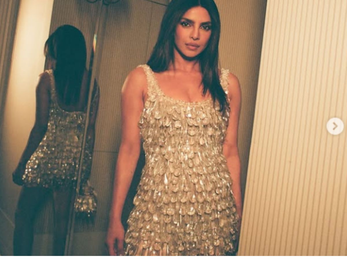 Sparkling mini dress