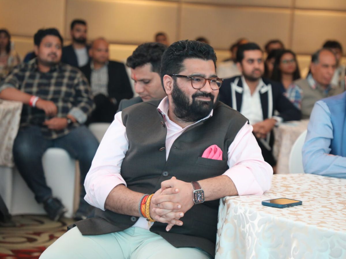 Kartikeya Sharma Early Life