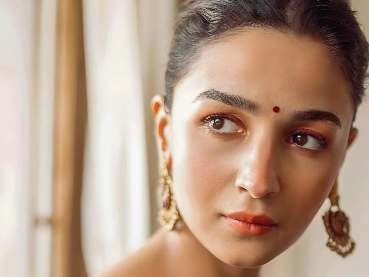 Alia Bhatt’s No-Makeup Makeup Look