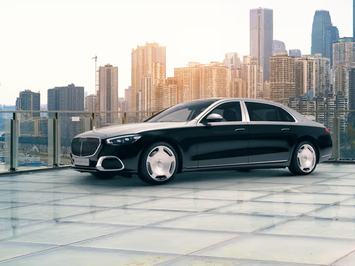 Mercedes-Maybach S680 (₹4-4.5 Crore)