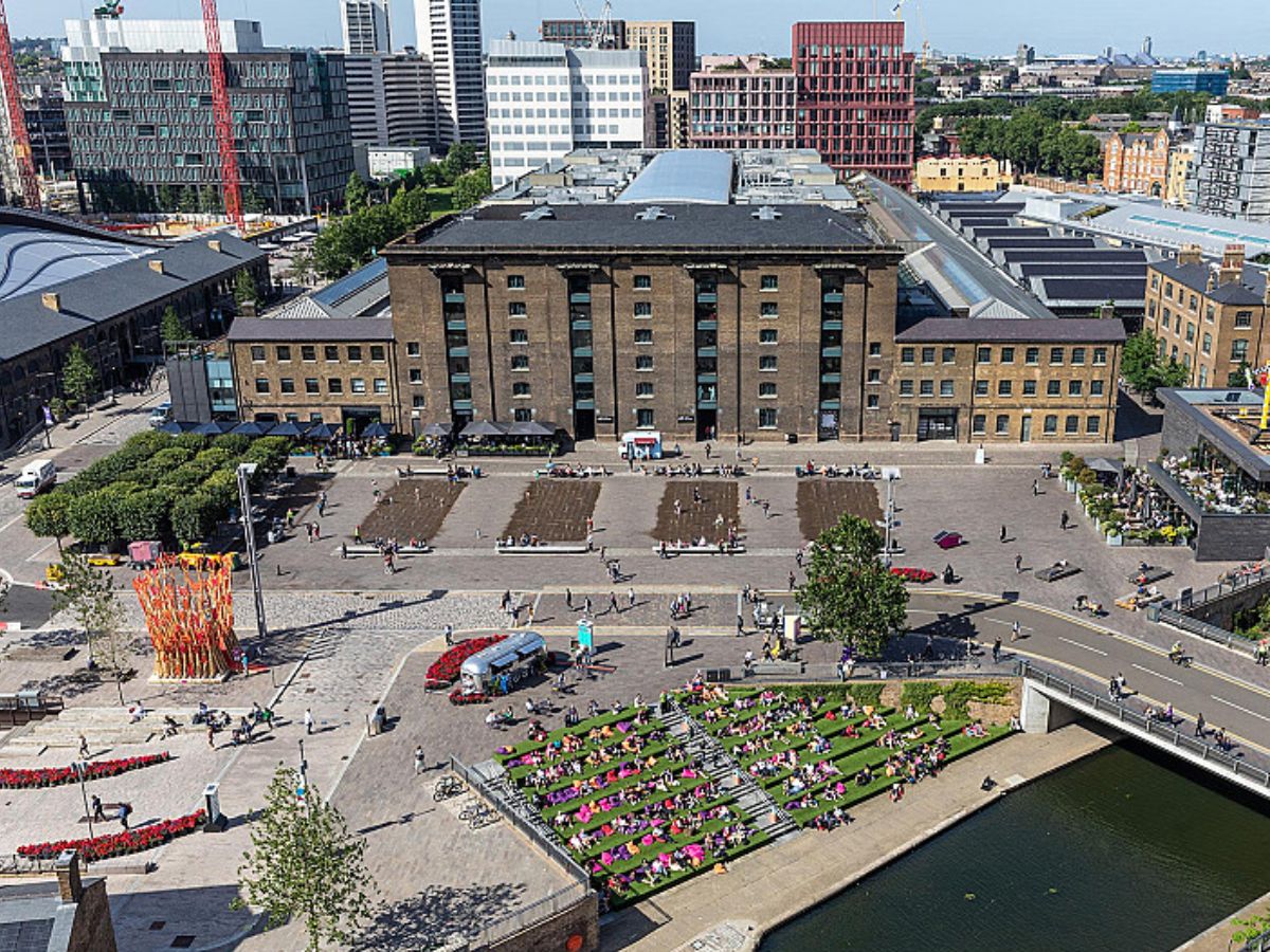 Central Saint Martins (London, UK)