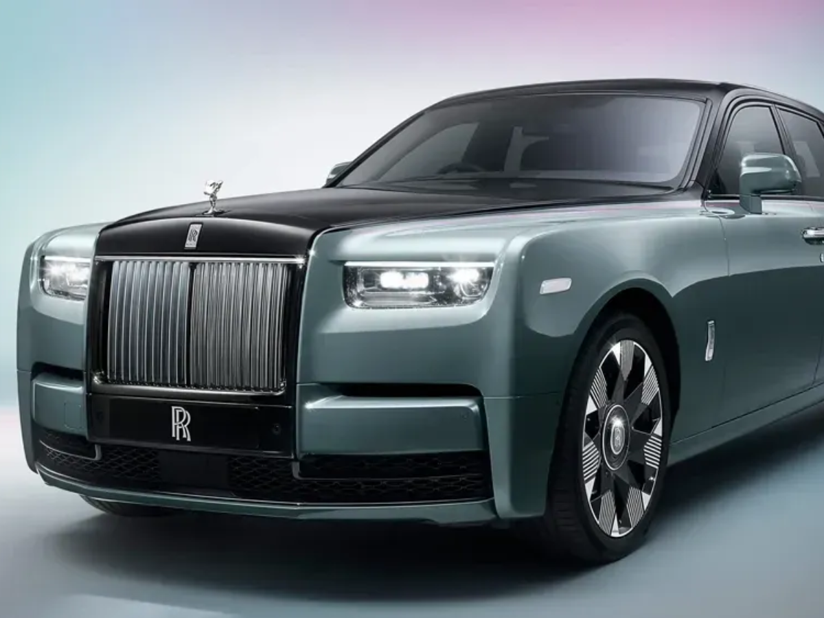 Rolls-Royce Phantom Series II (₹10-12 Crore)