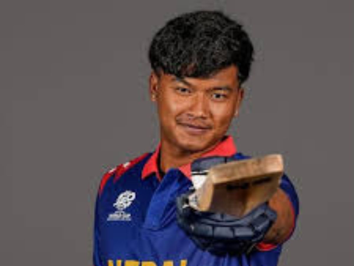 Kushal Malla - 34 balls