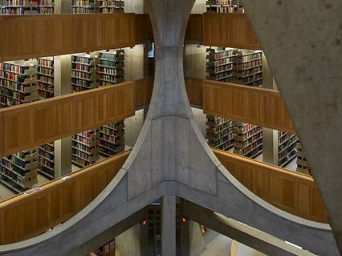 Phillips Exeter Academy – United States