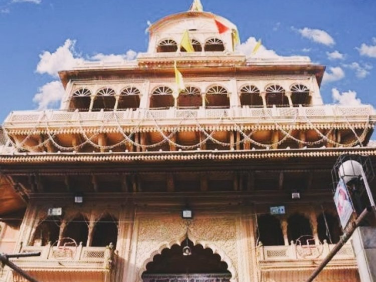 Banke Bihari Temple – Vrindavan, Uttar Pradesh