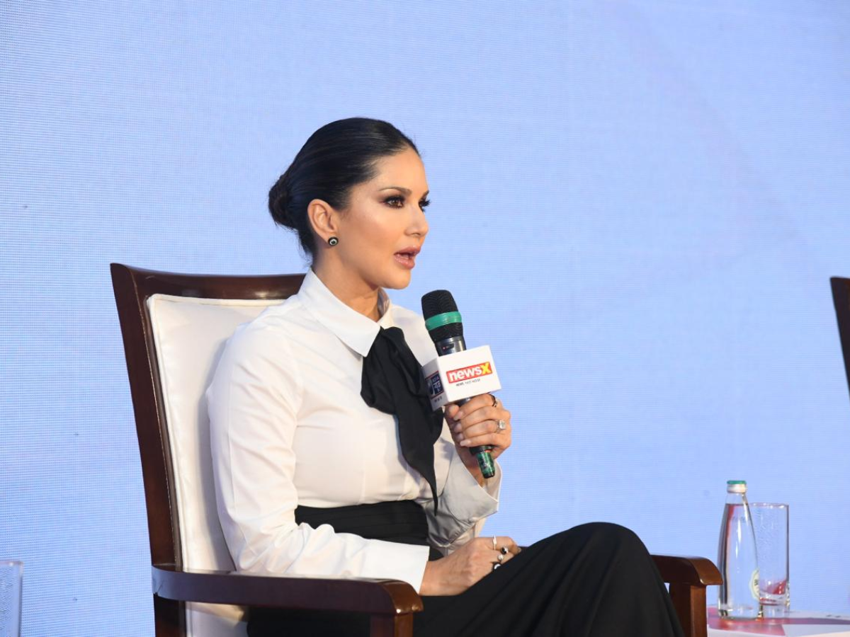 We Women Want Event look