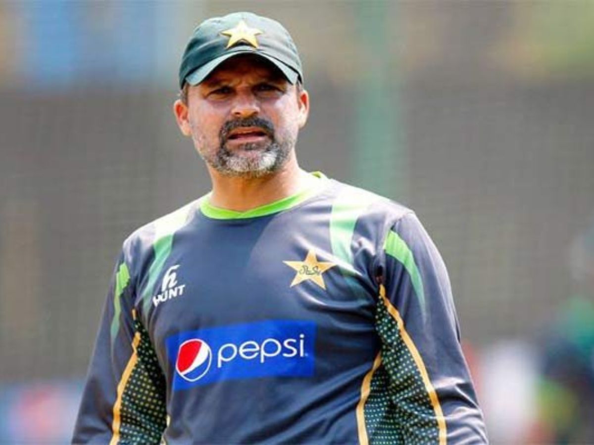 Moin Khan (Pakistan)