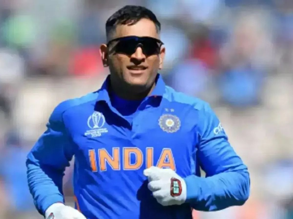 MS Dhoni (India)