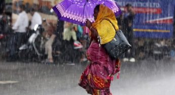 Heavy Rains Lash Karnataka: Schools, Colleges Shut In 7 Districts Amid Flood Fears
