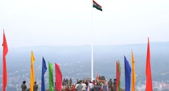 Indian Army Hoists 72-Foot Tricolour at Cheetah Post in Baramulla’s Highest Peak