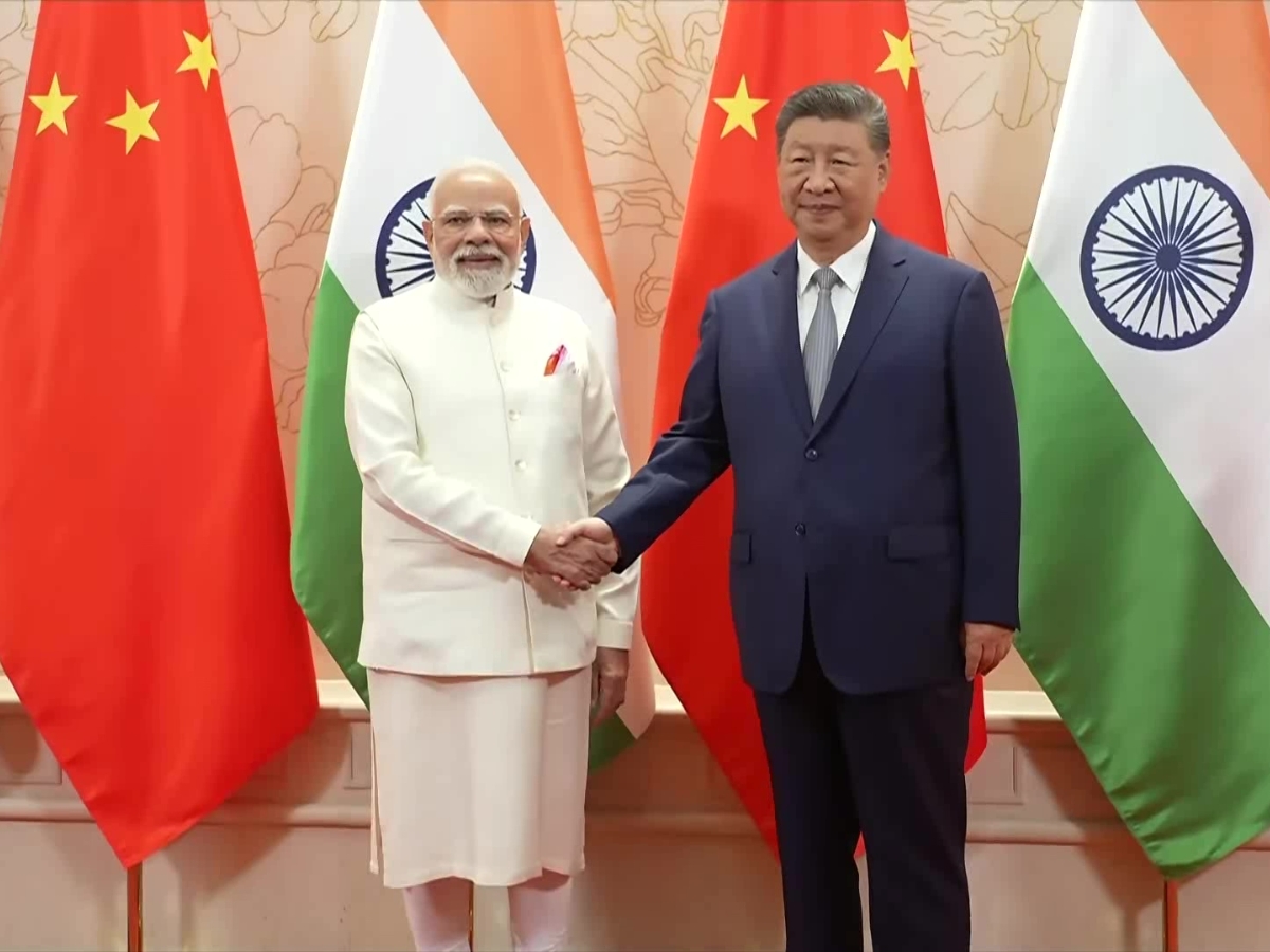 PM Modi and Xi Jinping meetat SCO Summit in China, with talks focused on bilateral ties as India’s US relations face strain. Photo/ANI.