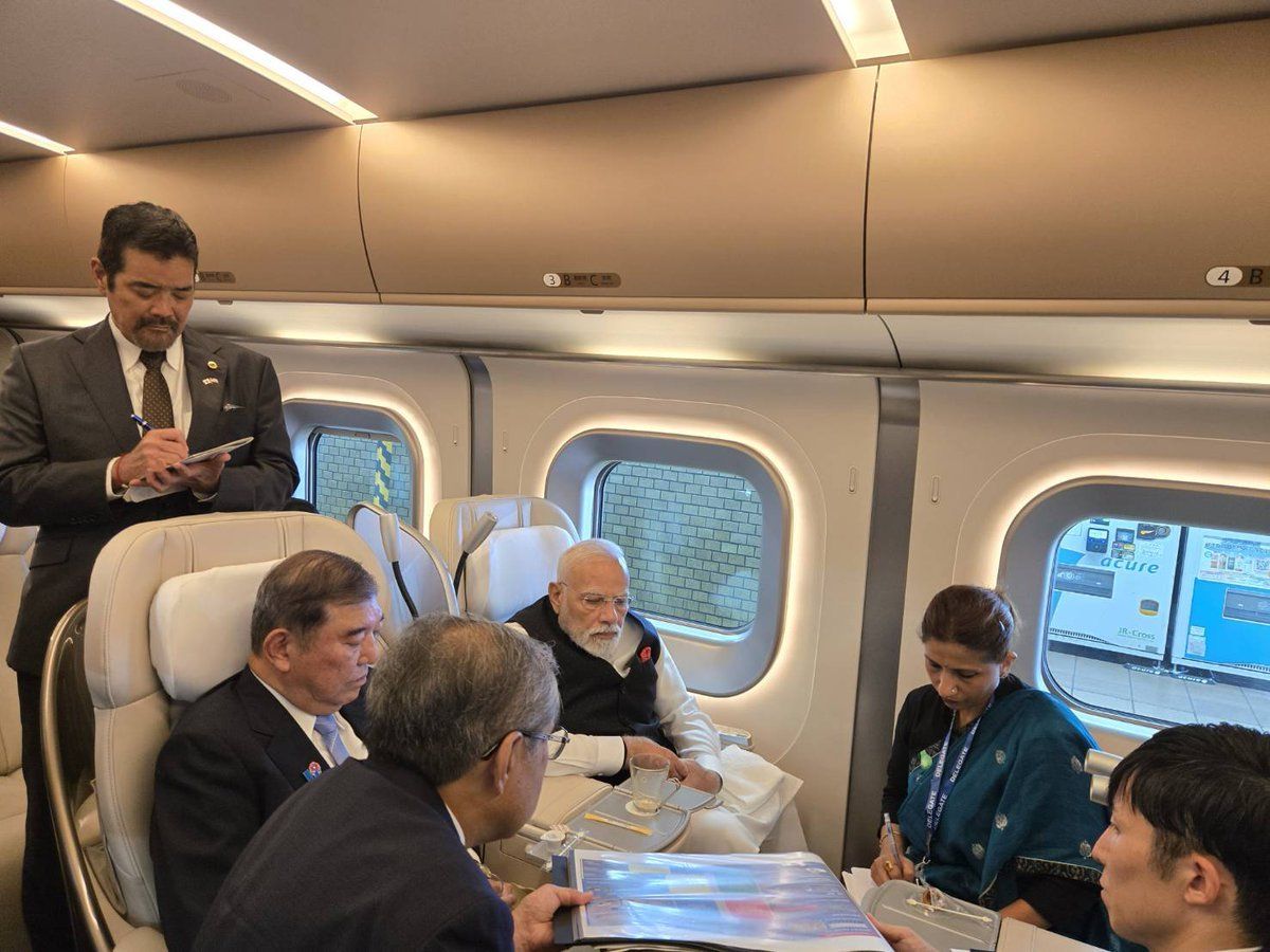 Japense PM takes PM Modi on a bullet train ride