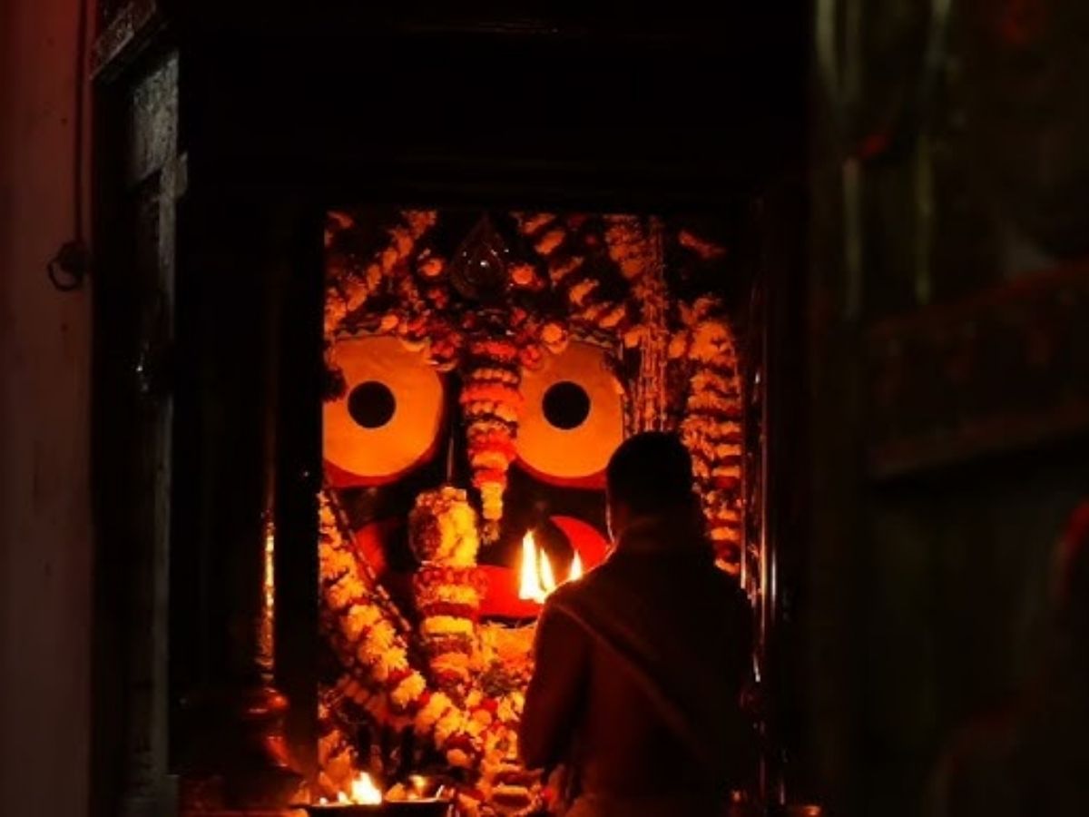 No One Can Stay Inside Jagannath Temple After Last Aarti