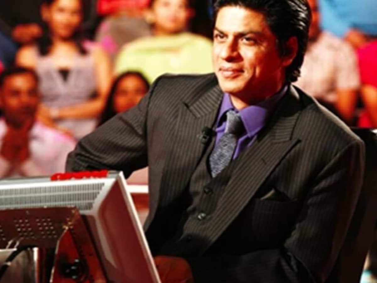 Amitabh Bachchan Replaced By Shah Rukh Khan