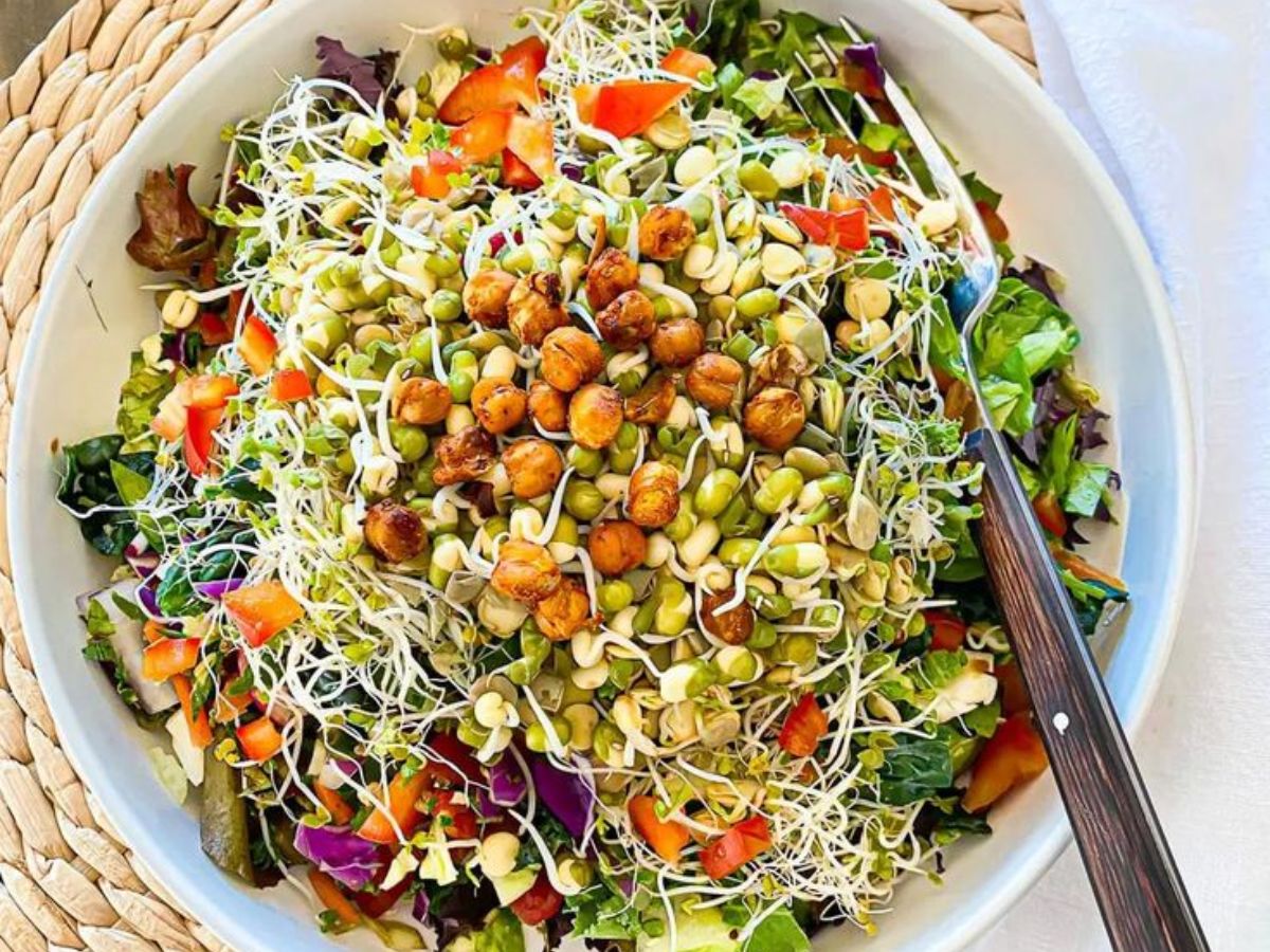 Sprouts salad