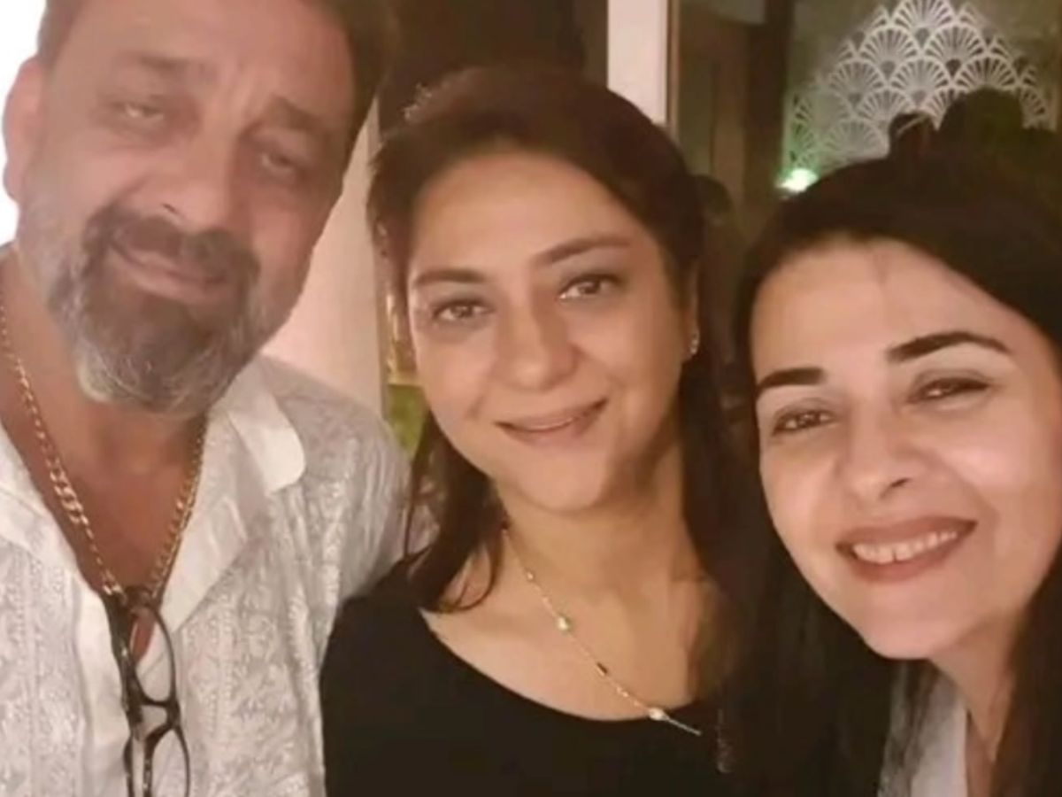 Sanjay Dut- Priya & Anju Dutt