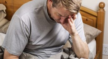 Behind the Scenes: Abhijeet Bhattacharya Reveals How Shah Rukh Khan Was Mocked Early in His Career