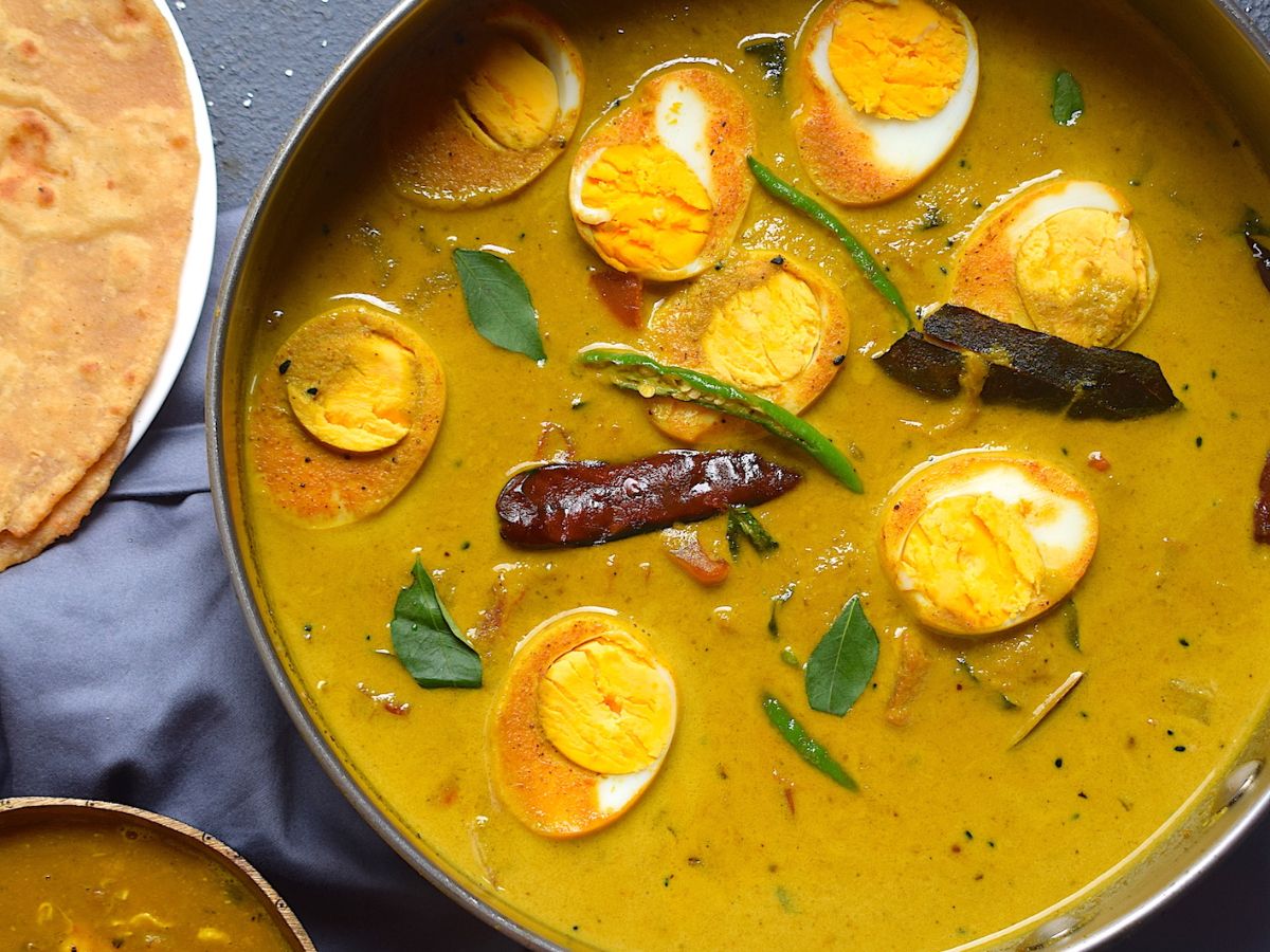 Kerala Egg Curry with Coconut Milk