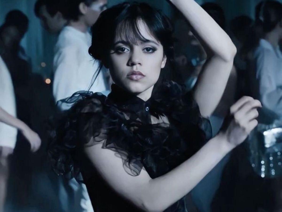 These Are The 10 Netflix Shows Everyone’s Watching! Have You?