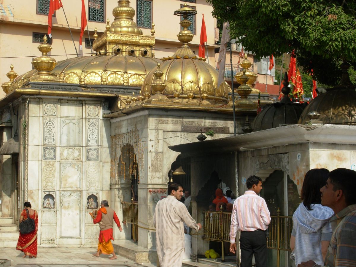 Jwalamukhi Temple, Himachal Pradesh