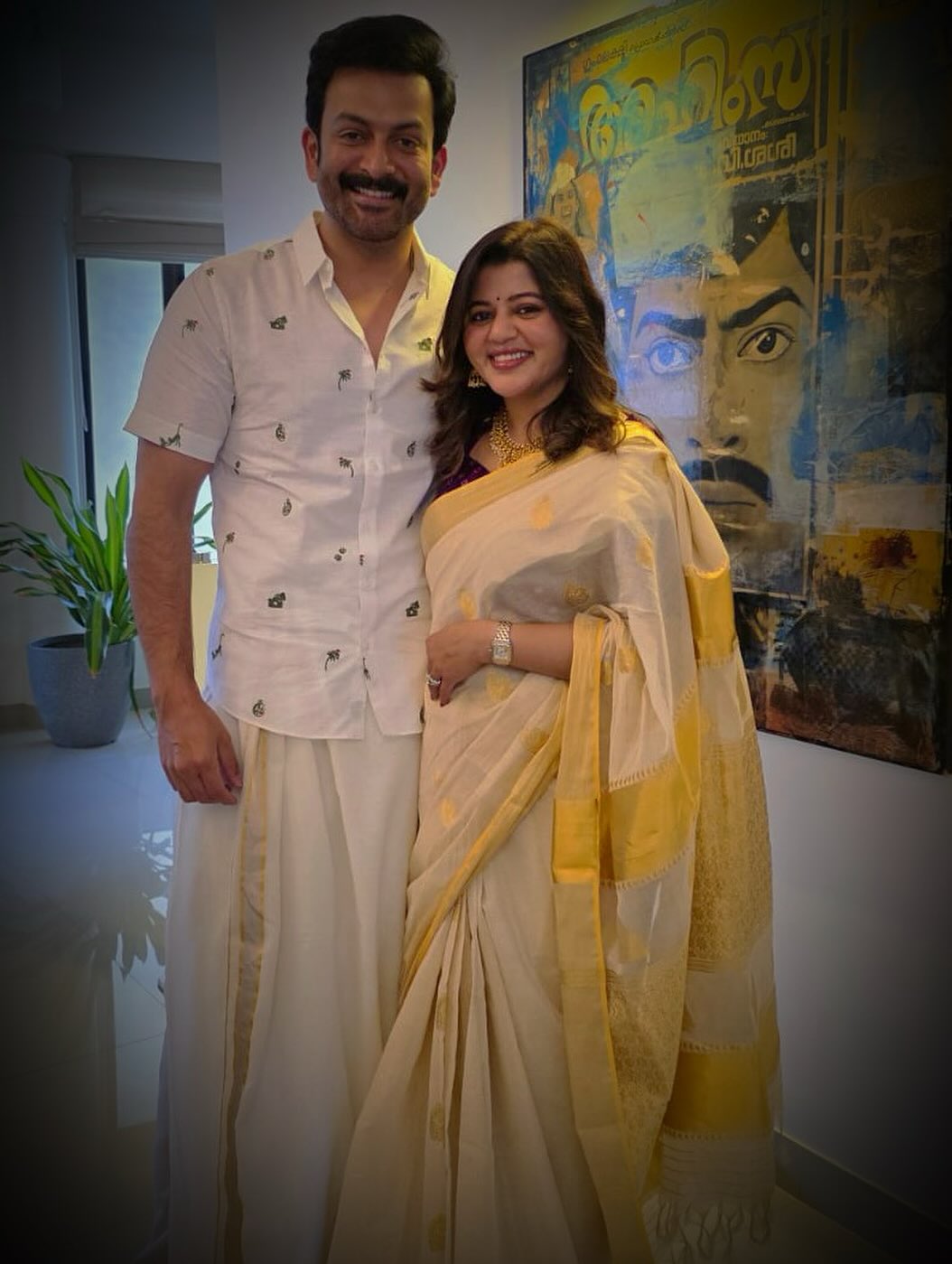 Prithviraj Sukumaran shares adorable picture with wife Supriya from Onam celebrations