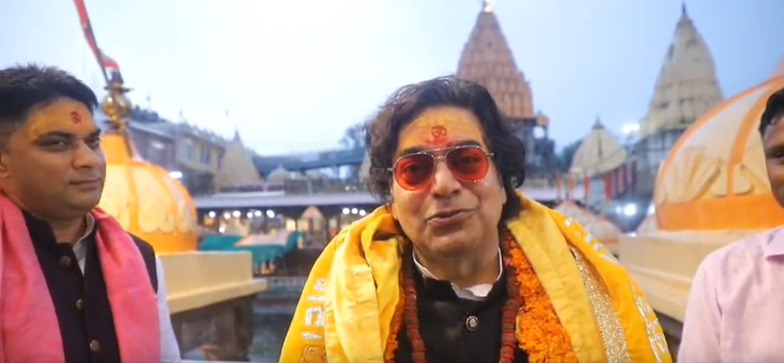 Ashutosh Rana offers prayers at Mahakaleshwar temple in Ujjain