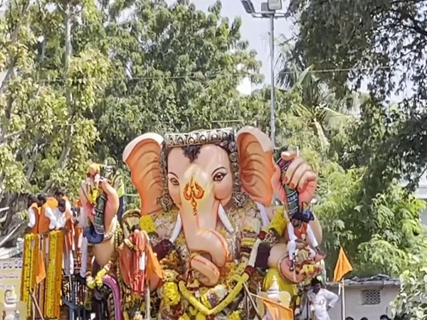 Ganesh Visarjan 2025: A look at grand celebrations as devotees take part in immersion of Ganpati idols