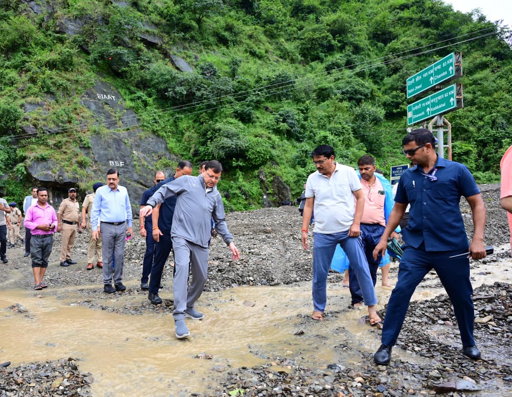 Heavy rain in Uttarakhand: CM Dhami inspects severely affected Maldevta, Kesarwala areas in Dehradun