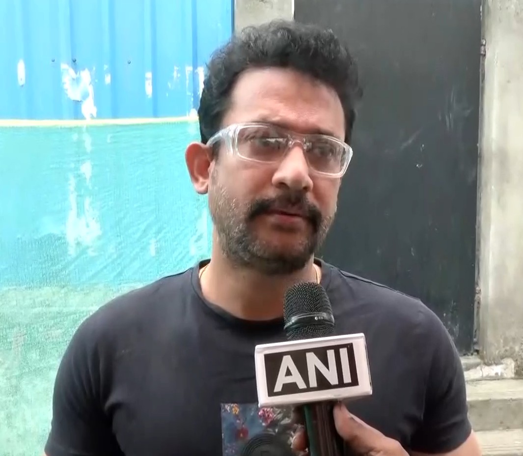 Robo Shankar funeral: Udhayanidhi Stalin, film fraternity, fans pay last respects in Chennai