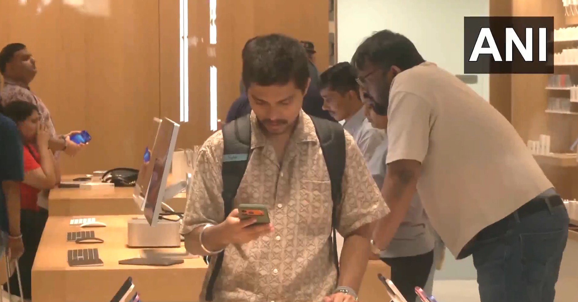 iPhone 17 series sale draws long queues outside Apple stores in Bengaluru