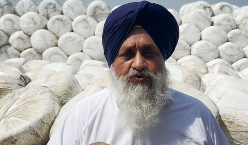 sukhbir-badal-flags-off-100-trucks-of-maize-silage-for-distribution-in-gurdaspur-jalandhar20250920234654 Sukhbir Badal flags off 100 trucks of maize silage for distribution in Gurdaspur, Jalandhar