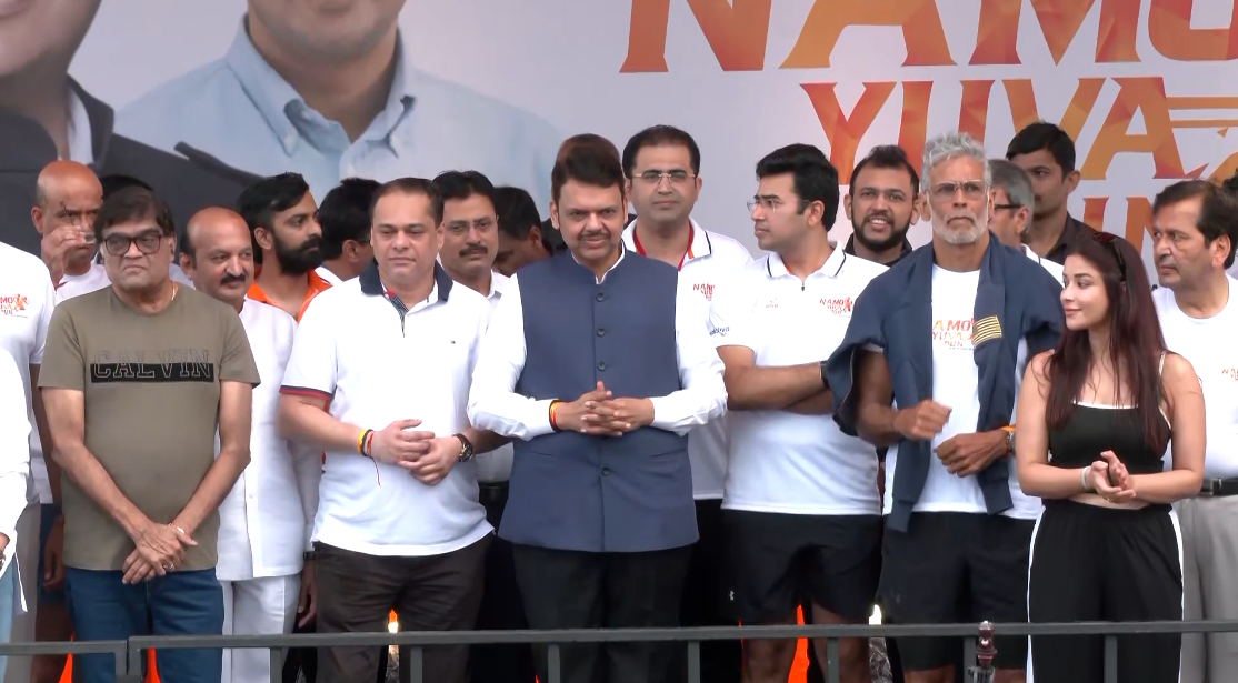 Milind Soman flags off 'Namo Yuva Run' in Mumbai, says "It's PM Modi's dream to make India drug-free"