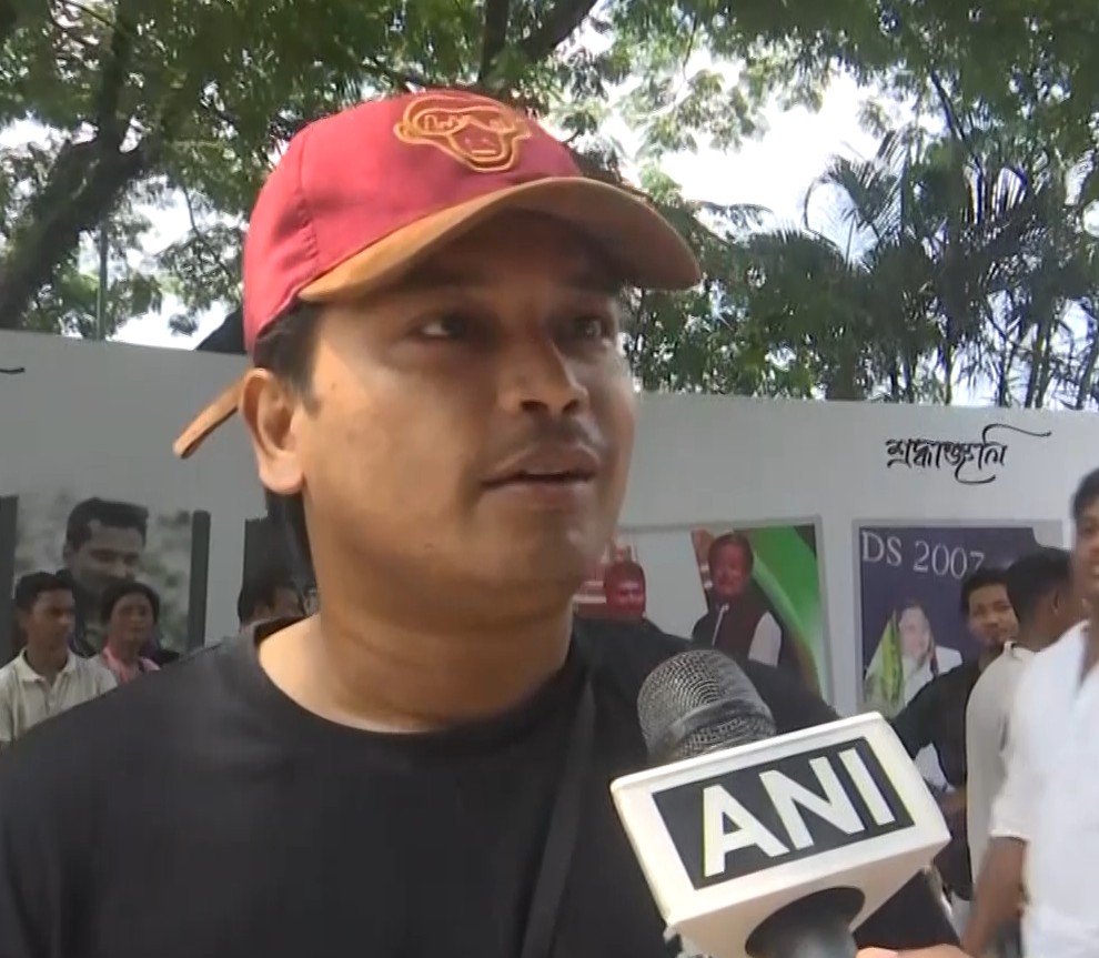 Zubeen Garg demise: Thousands of fans gather at Arjun Bhogeswar Baruah Sports Complex to catch last glimpse of Assam's music icon